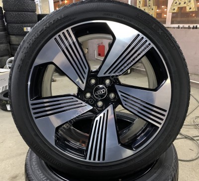 Оригинальные кованые колеса R21 для Audi E-Tron
