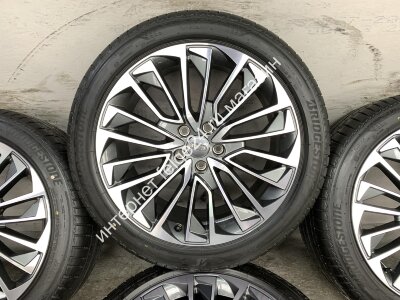 Новые оригинальные колеса на Audi A6 C8 R19