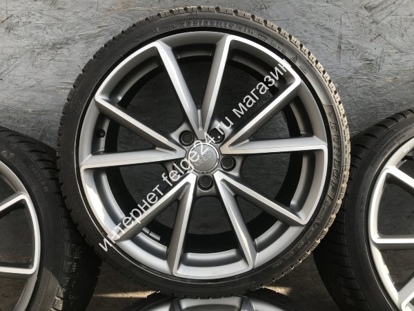 Оригинальные колеса на Audi S3 A3 8V / Q3 R19