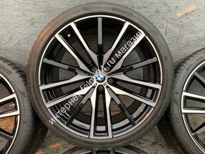 Оригинальные колеса на BMW X5 G05 / X7 G07 R22