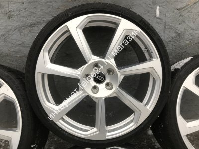 Оригинальные кованые колеса на Audi TT 8S R20